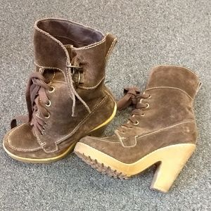 Womens boots